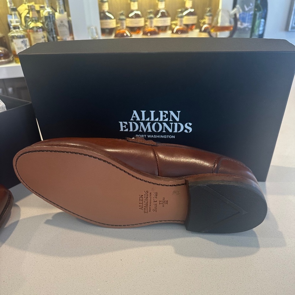 Allen Edmonds Randolph Bit Loafer - 11EEE - Picture 3 of 4